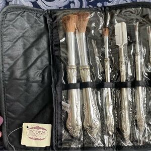 Vintage Godiva Silver-Plated Makeup Brush Set – Ornate Vanity Cosmetic Kit
